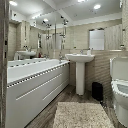 Solar D3, Private Parking, One Bedroom Bucharest