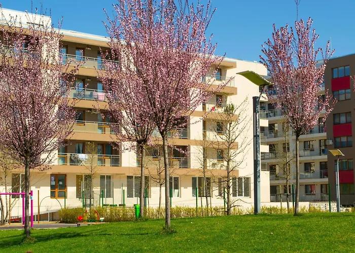 Solar D3, Private Parking, One Bedroom Apartment Bucharest