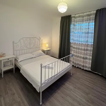 Апартаменты Solar D3, Private Parking, One Bedroom Бухарест